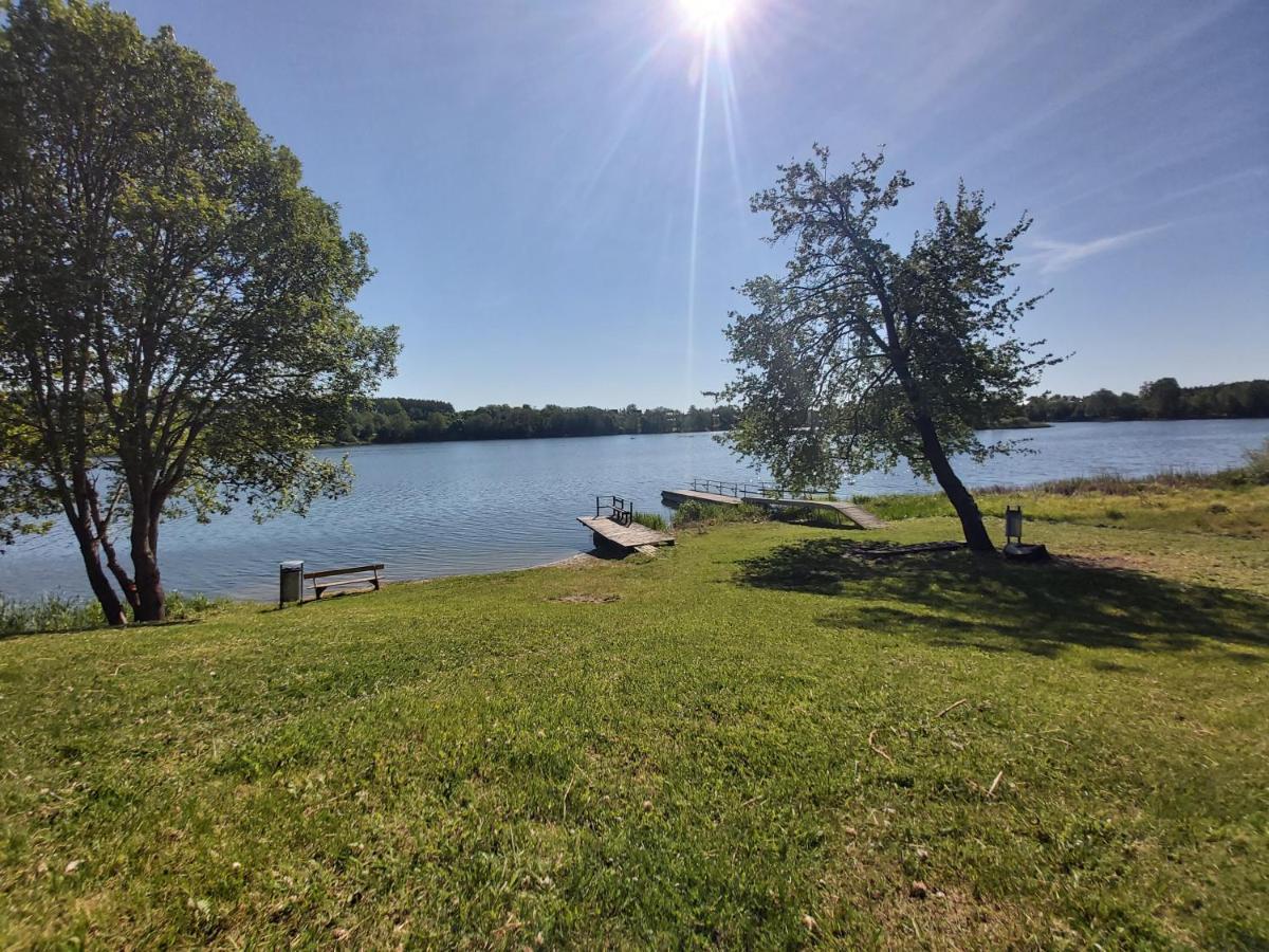 Apartments By The Lake With Fireplace Trakai Luaran gambar